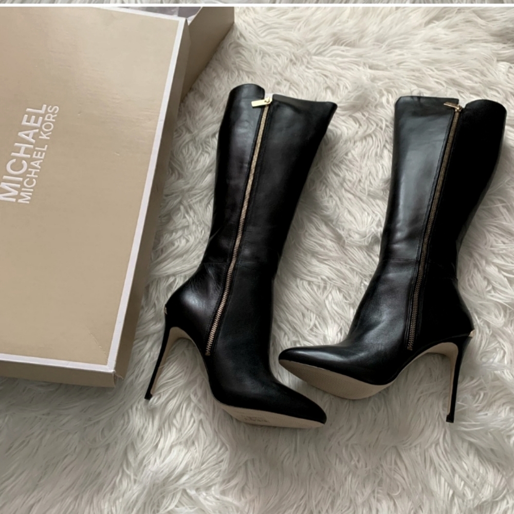 Brand new Michael Kors knee high Clara Boot.